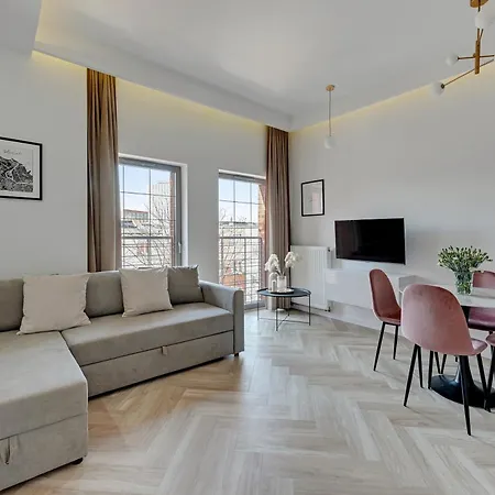 Apartment Blue Mandarin Old Town
