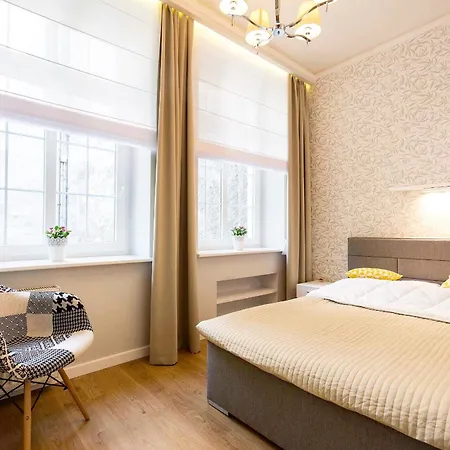 Blue Mandarin Old Town Apartment *