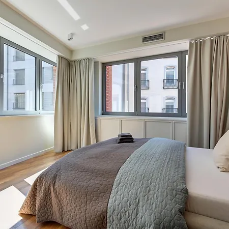 Apartment Blue Mandarin Old Town