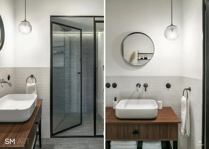 Blue Mandarin Old Town